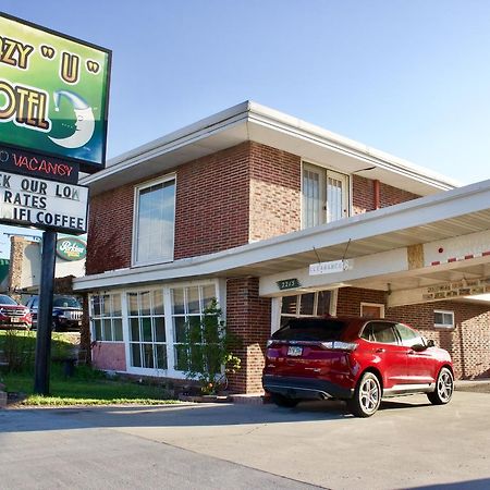 Lazy U Motel Rapid City Bagian luar foto