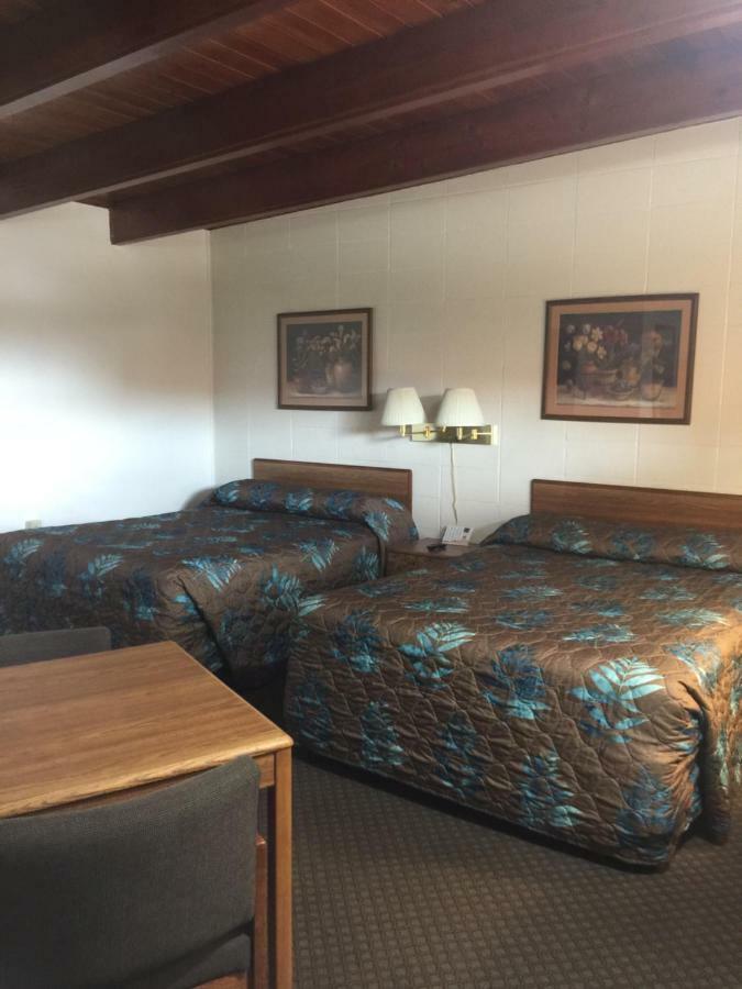 Lazy U Motel Rapid City Bagian luar foto